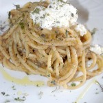 SUA PASTITA’: Spaghettoro con caviale di melanzane, ricotta e origano